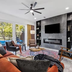 The Spinel :3BD In the Heart of Dallas &Stylish!