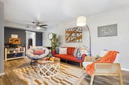 AT&T is Literally Steps Away! JoyFull & Comfy 2BD!