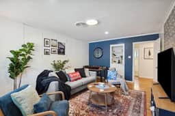 Fashionable TCU Walkable 2BD Home Away From Home!