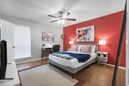 Homey 1BD: TCU Walkable, Cozy & FUN-filled!