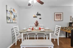 Homey 1BD: TCU Walkable, Cozy & FUN-filled!