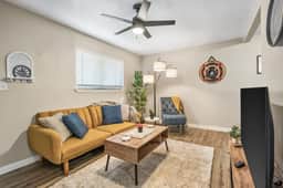 Live the Excitement: Prime 1BD Close to the Action