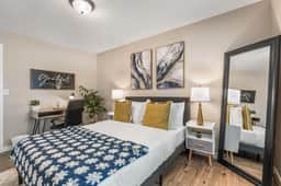 Live the Excitement: Prime 1BD Close to the Action