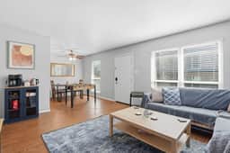 Pleasant 2BD:TCU Walkable, heartwarming & spacious