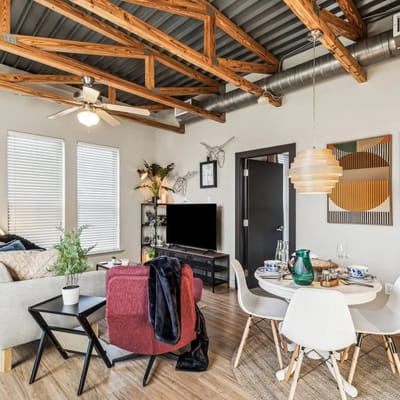 The Zircon: 2BD & Unique Style in the heart of FW!