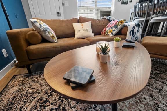 Blissful 1BD:AT&T Walkable, Modern & Ground-Level!