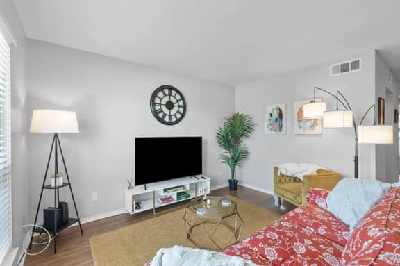 Delightful 1BD: TCU Walkable, Charming & Joyous!