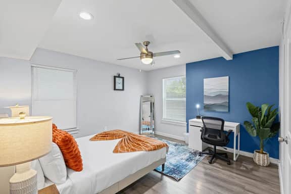 Homey 1BD: In the Heart of Dallas &Stylish!
