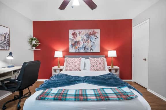 Homey 1BD: TCU Walkable, Cozy & FUN-filled!