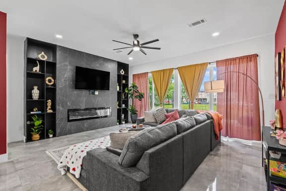 The Diamánti :3BD In the Heart of Dallas &Stylish!