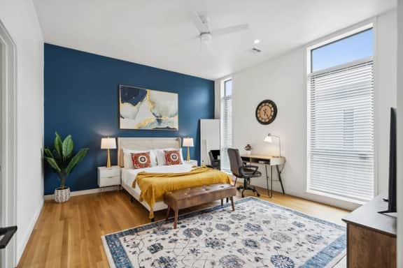 The Emerald:3BD In the Heart of Magnolia &Stylish!