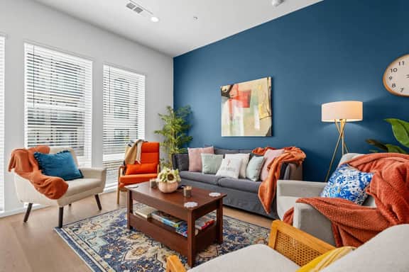 The Sapphire: 3BD In The Heart of Dallas & Cozy!