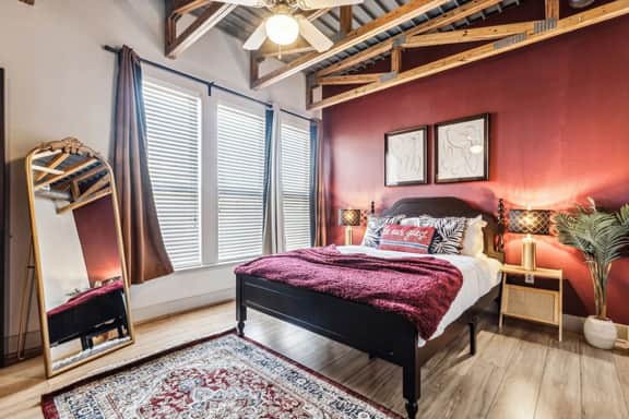 The Zircon: 2BD & Unique Style in the heart of FW!