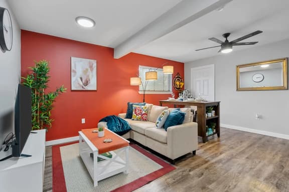 AT&T Walkable, Joy-Filled & Comfy! 1BD Unit