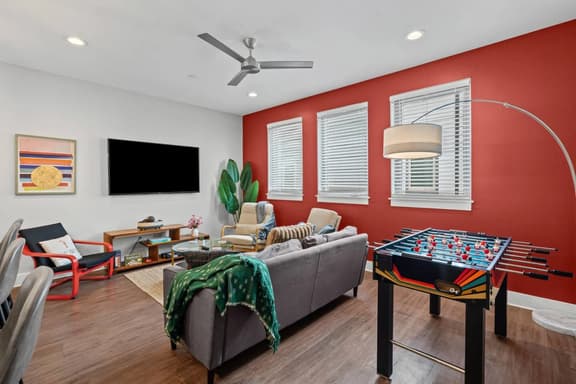 Fashionable 2BD: In the Heart of FortWorth & Cozy!